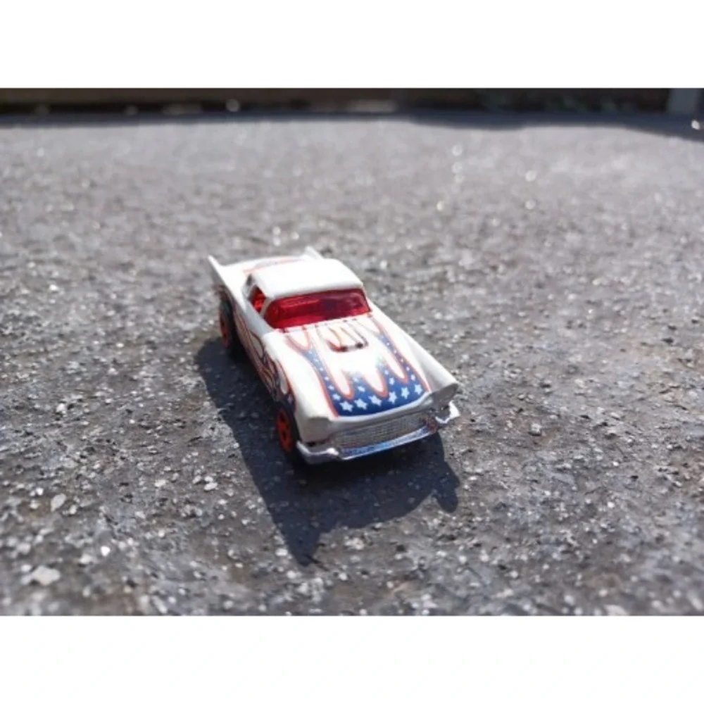 Vintage 1977 Hot Wheels Thailand 57 T Bird Rare White Stars Flames Blue/Red